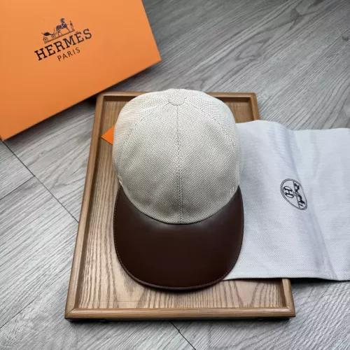 Hermes Caps #1333172