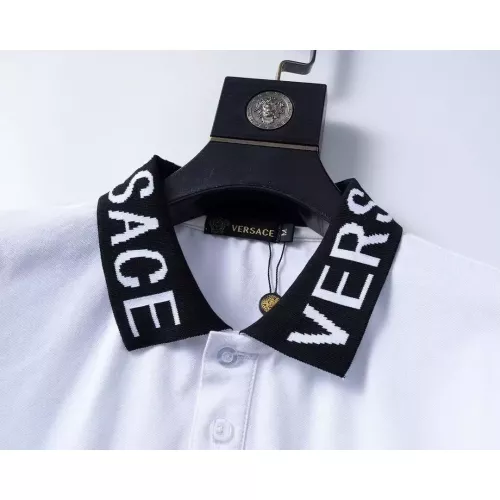 Replica Versace T-Shirts Short Sleeved For Men #1333770 $32.00 USD for Wholesale