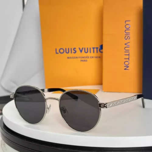 Louis Vuitton AAA Quality Sunglasses #1334362
