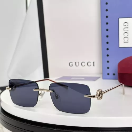 Gucci AAA Quality Sunglasses #1334511