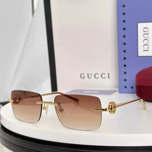 Gucci AAA Quality Sunglasses #1334516