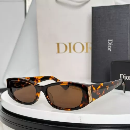 Christian Dior AAA Quality Sunglasses #1334665