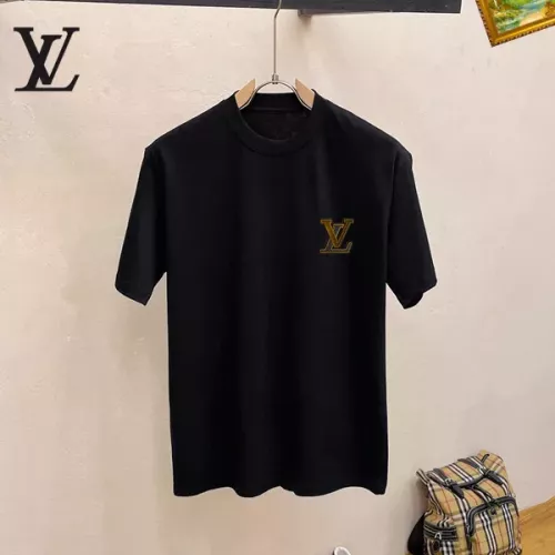 Replica Louis Vuitton LV Tracksuits Short Sleeved For Men #1334713 $48.00 USD for Wholesale
