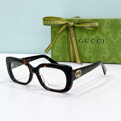Gucci Fashion Goggles #1334891