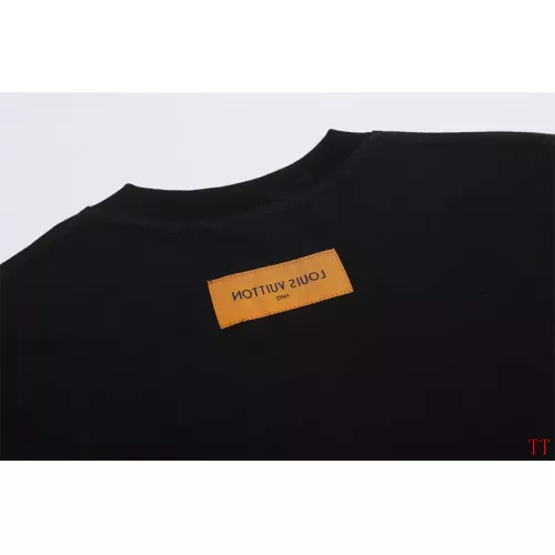 Replica Louis Vuitton LV T-Shirts Short Sleeved For Unisex #1335391 $40.00 USD for Wholesale