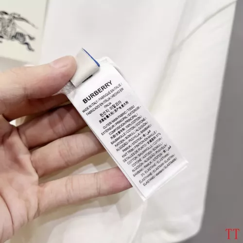 Replica Burberry T-Shirts Short Sleeved For Unisex #1335429 $42.00 USD for Wholesale