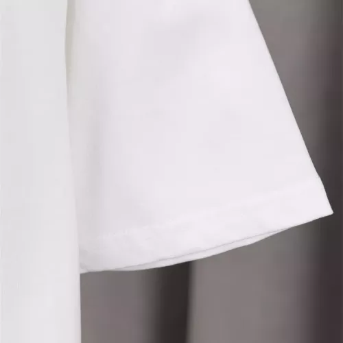 Replica Off-White T-Shirts Short Sleeved For Men #1335720 $36.00 USD for Wholesale