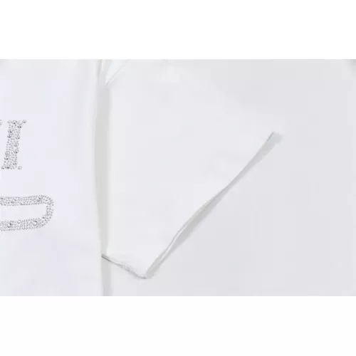 Replica Gucci T-Shirts Short Sleeved For Unisex #1335794 $42.00 USD for Wholesale