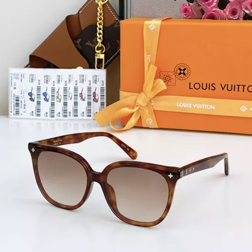 Louis Vuitton AAA Quality Sunglasses #1336621
