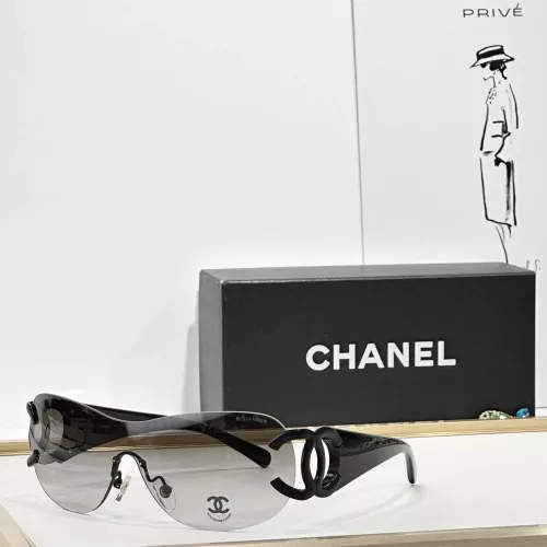 Chanel AAA Quality Sunglasses #1337044