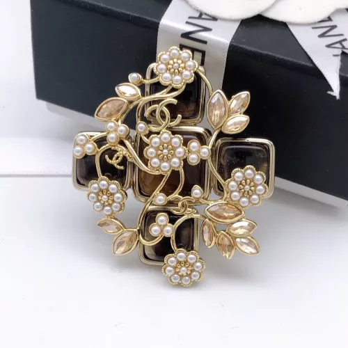 Chanel Brooches For Women #1337062