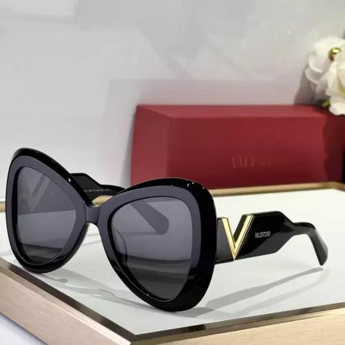 Valentino AAA Quality Sunglasses #1337394 $64.00 USD, Wholesale Replica Valentino AAA Quality Sunglasses