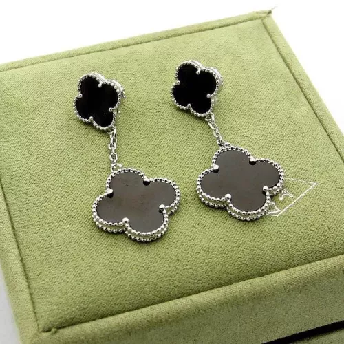 Van Cleef &amp; Arpels Earrings For Women #1337440 $36.00 USD, Wholesale Replica Van Cleef &amp; Arpels Earrings