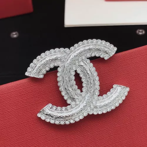 Chanel Brooches For Women #1337703 $29.00 USD, Wholesale Replica Chanel Brooches