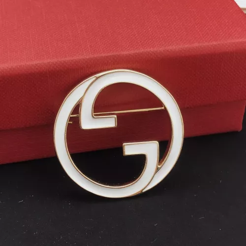 Replica Gucci Brooches For Women #1337713 $27.00 USD for Wholesale