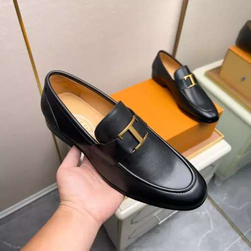 Replica TOD'S Oxfords Shoes For Men #1340018 $88.00 USD for Wholesale