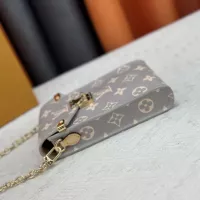 $60.00 USD Louis Vuitton Messenger Bags For Women #1330583