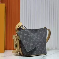 $68.00 USD Louis Vuitton AAA Quality Messenger Bags For Women #1330592