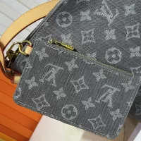 $68.00 USD Louis Vuitton AAA Quality Messenger Bags For Women #1330592