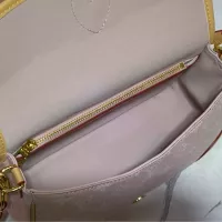 $68.00 USD Louis Vuitton AAA Quality Messenger Bags For Women #1330607