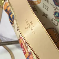 $72.00 USD Louis Vuitton AAA Quality Messenger Bags For Women #1330611