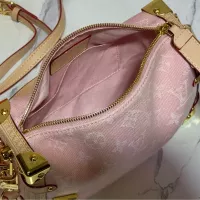 $80.00 USD Louis Vuitton AAA Quality Messenger Bags For Women #1330619
