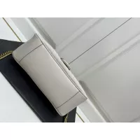 $85.00 USD Gucci AAA Quality Messenger Bags For Women #1330790