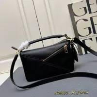$108.00 USD LOEWE AAA Quality Messenger Bags For Women #1330885