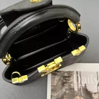 $102.00 USD Louis Vuitton AAA Quality Handbags For Women #1331096