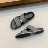 $82.00 USD Hermes Slippers For Men #1331124