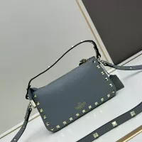 $96.00 USD Valentino AAA Quality Messenger Bags For Women #1331542