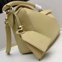 $245.00 USD LOEWE AAA Quality Messenger Bags For Women #1331562