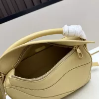 $245.00 USD LOEWE AAA Quality Messenger Bags For Women #1331562