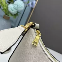 $98.00 USD Prada AAA Quality Messenger Bags For Women #1331617