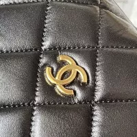 $112.00 USD Chanel AAA Quality Messenger Bags For Women #1331748