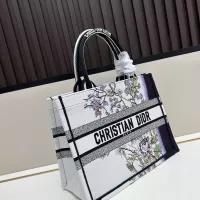 $100.00 USD Christian Dior AAA Quality Tote-Handbags For Women #1331936