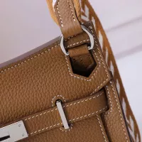 $158.00 USD Hermes AAA Quality Messenger Bags In Brown For Unisex #1332210