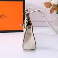$158.00 USD Hermes AAA Quality Messenger Bags For Unisex #1332213