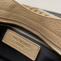 $158.00 USD Balenciaga AAA Quality Handbags For Women #1332323