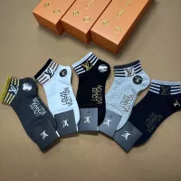 $25.00 USD Louis Vuitton LV Socks For Men #1332414