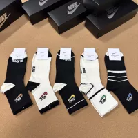 $27.00 USD Nike Socks #1332428