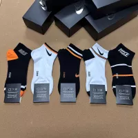 $25.00 USD Nike Socks #1332493