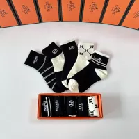 $27.00 USD Hermes Socks #1332498