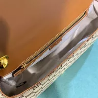 $82.00 USD Gucci AAA Quality Messenger Bags For Women #1332703