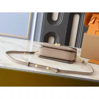 $60.00 USD Louis Vuitton Messenger Bag For Women #1332799