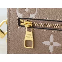 $60.00 USD Louis Vuitton Messenger Bag For Women #1332799
