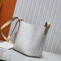 $60.00 USD Louis Vuitton Messenger Bags For Women #1332804