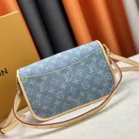 $72.00 USD Louis Vuitton AAA Quality Messenger Bags For Women #1332889