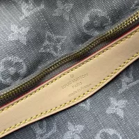 $72.00 USD Louis Vuitton AAA Quality Messenger Bags For Women #1332890