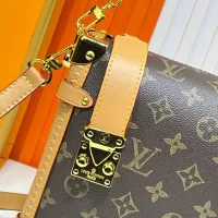 $76.00 USD Louis Vuitton AAA Quality Messenger Bags For Women #1332897